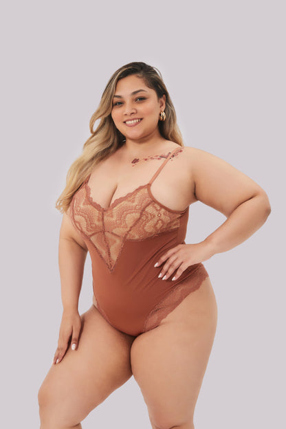 Bądź Sobą® Rosaline - Koronkowe body Shapewear